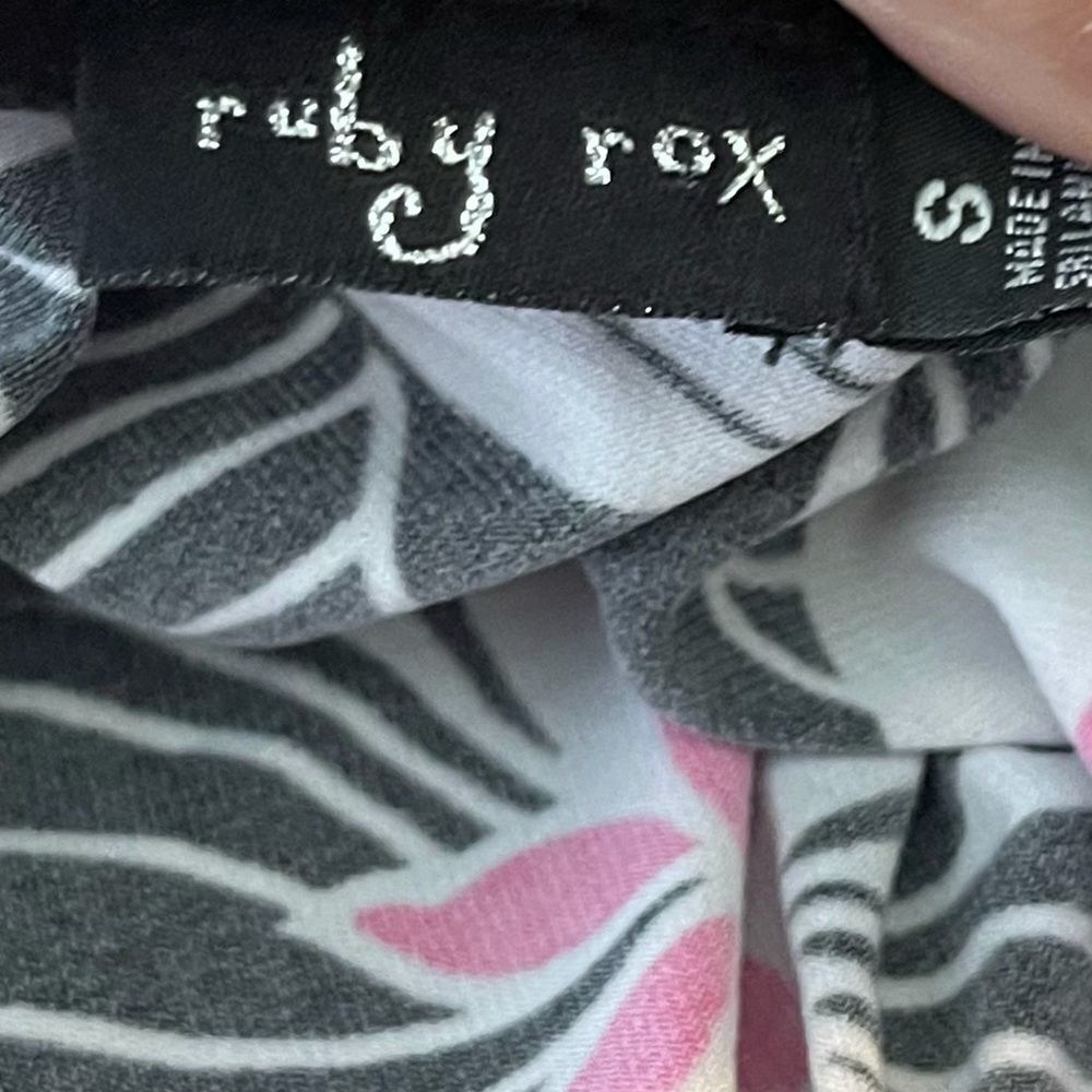 Ruby Rox Dress‎ - Picture 9 of 9